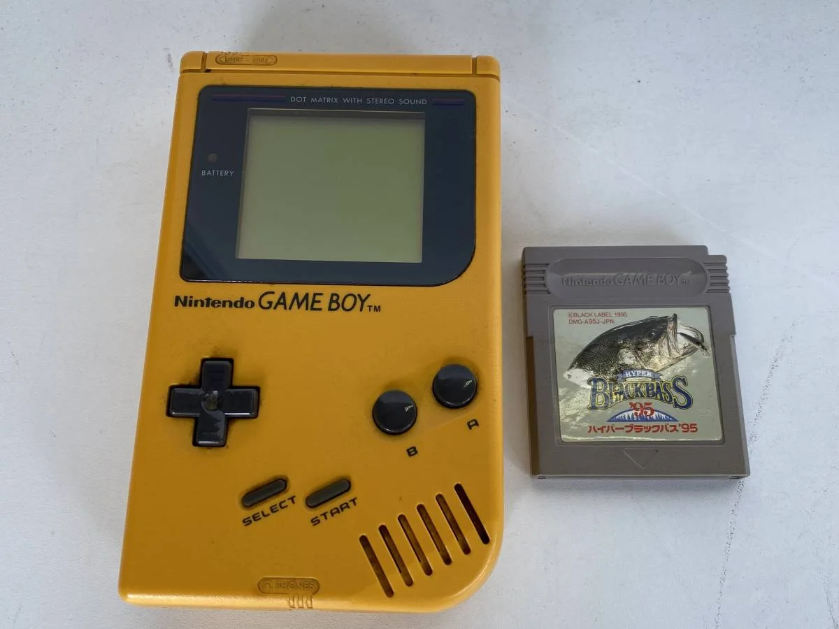  Nintendo Game Boy Vibrant Yellow Console [NA]