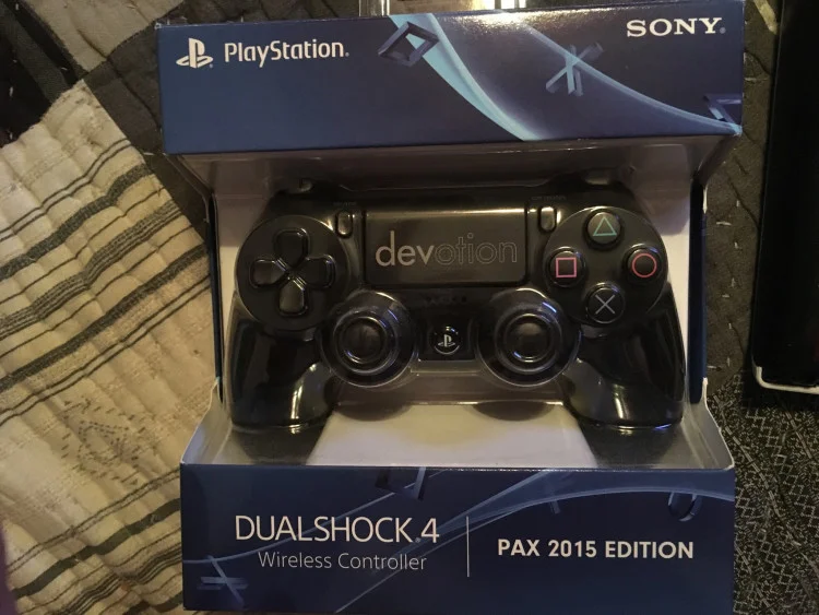  Sony PlayStation 4 Pax 2015 Controller
