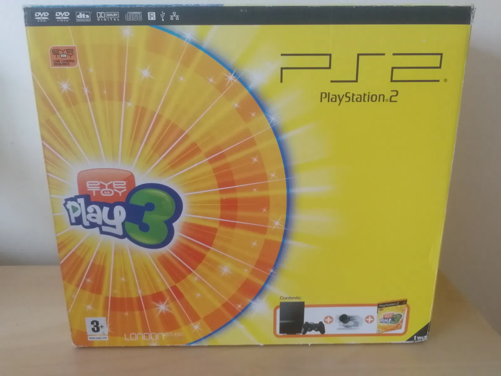 Sony PlayStation 2 This is Football 2004 Bundle Consolevariations