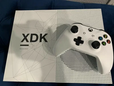 Microsoft Xbox One S Dev Kit XDK