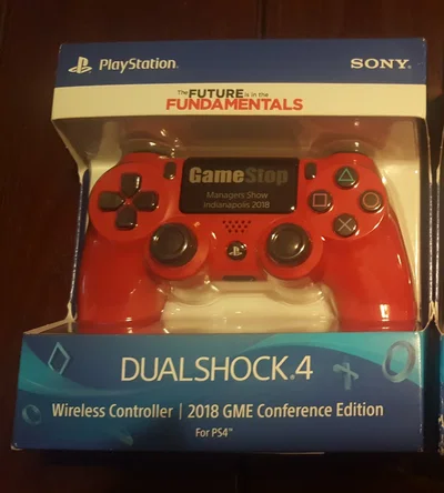 Sony Playstation 4 GameStop Management Expo 2018 Controller