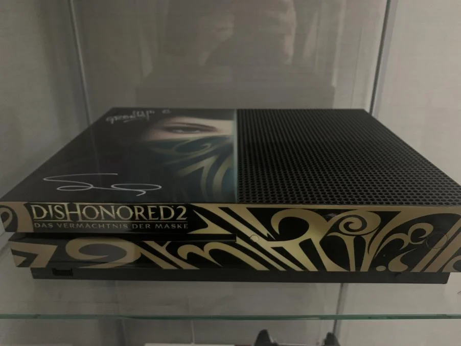 Microsoft Xbox One S Dishonored 2 Emily Console