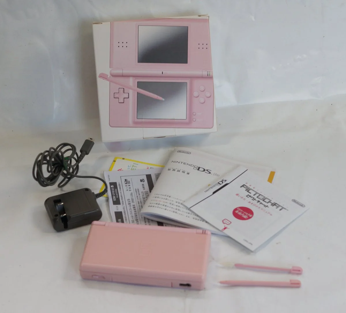  Nintendo DS Lite Noble Pink Console [JP]