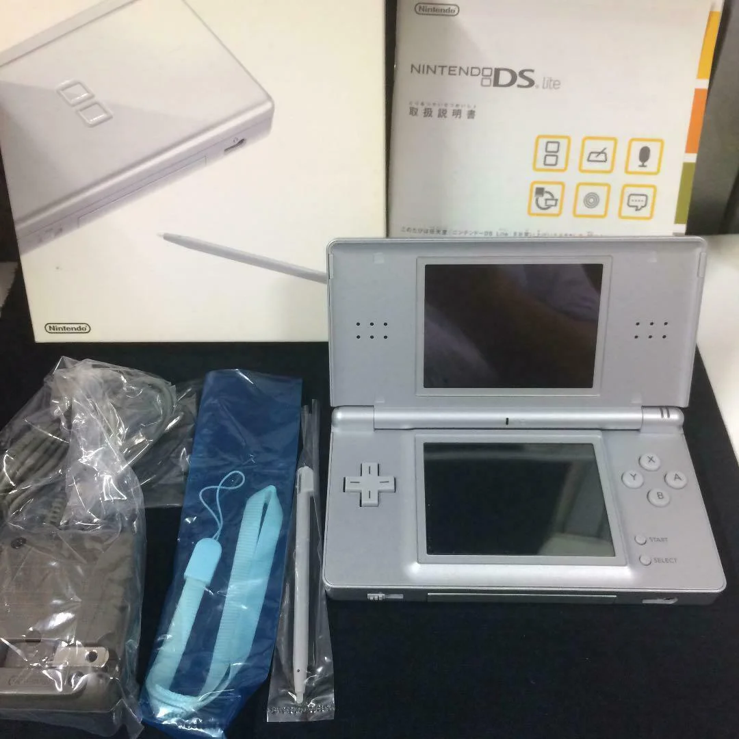  Nintendo DS Lite Silver Console [JP]