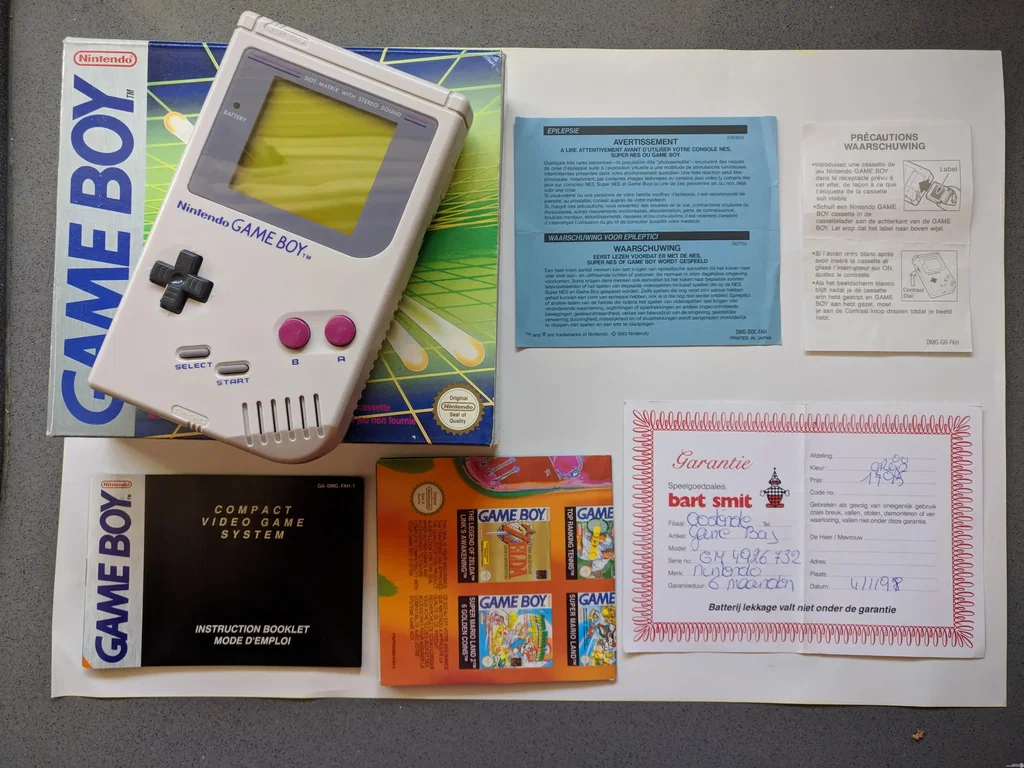 Consolevariations - Nintendo Game Boy Green Box Console [BE