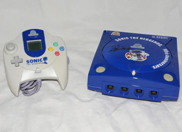  Sega Dreamcast Sonic 10th Anniversary Console