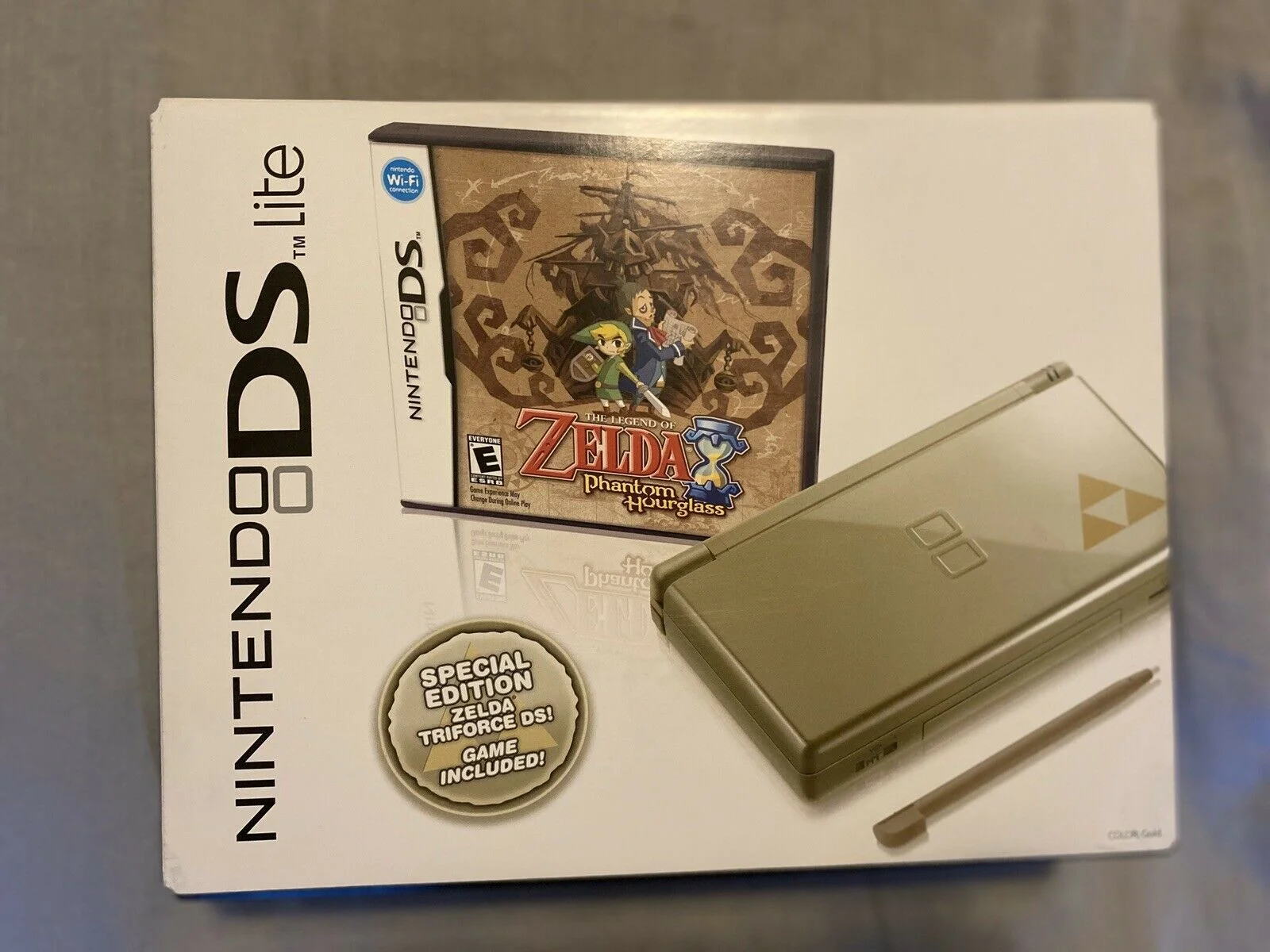  Nintendo DS Lite Legend of Zelda Phantom Hourglass Console [NA]