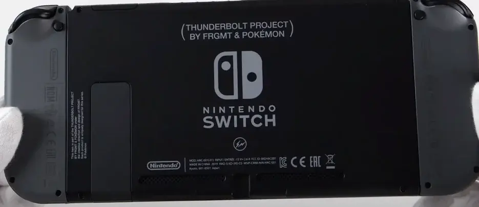 Consolevariations - Nintendo Switch Thunderbolt x Pokemon Project
