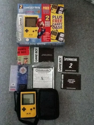 Nintendo Game Boy Pocket 2 Mario Games + Carrying Case Red Stripe Yellow Bundle