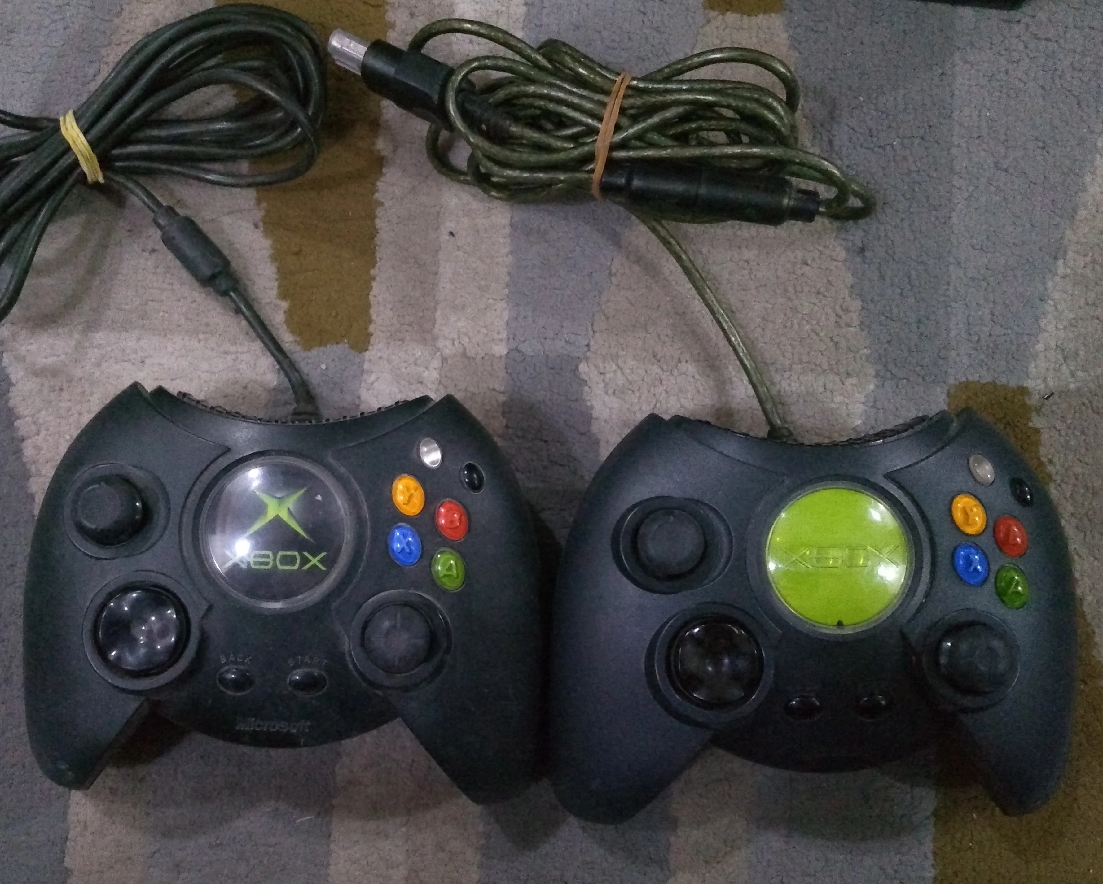  Microsoft Xbox Dakota Pad Controller