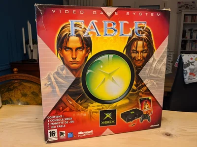 Microsoft Xbox Fable Red Bundle