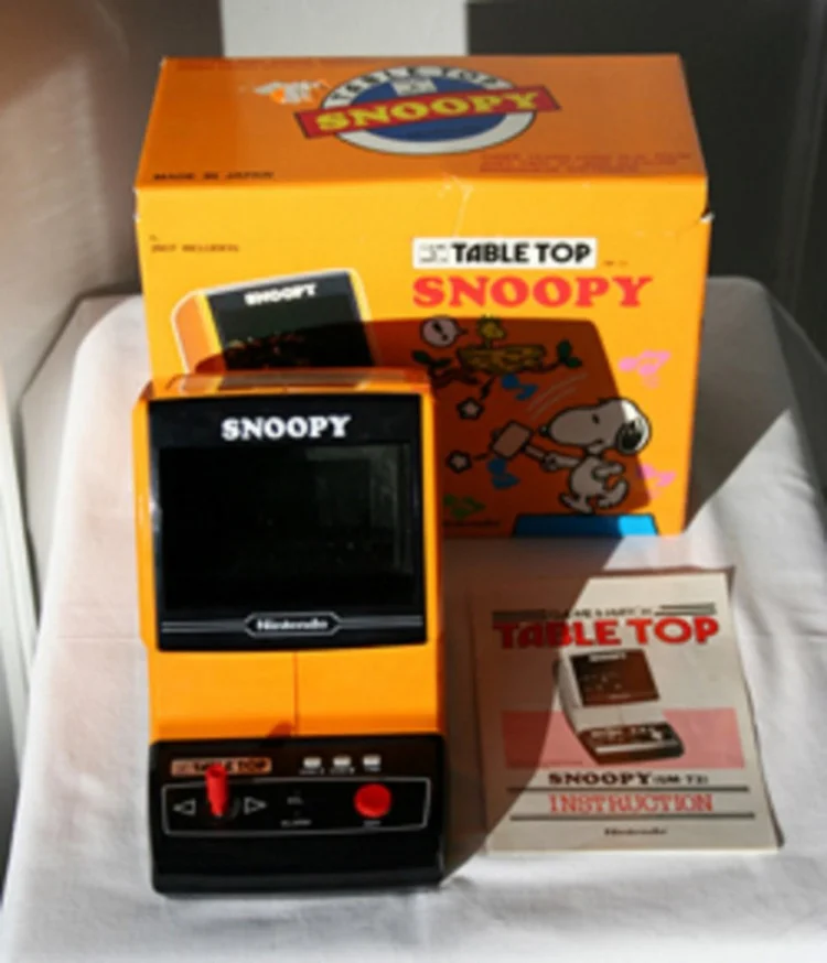  Nintendo Game &amp; Watch Snoopy Tabletop