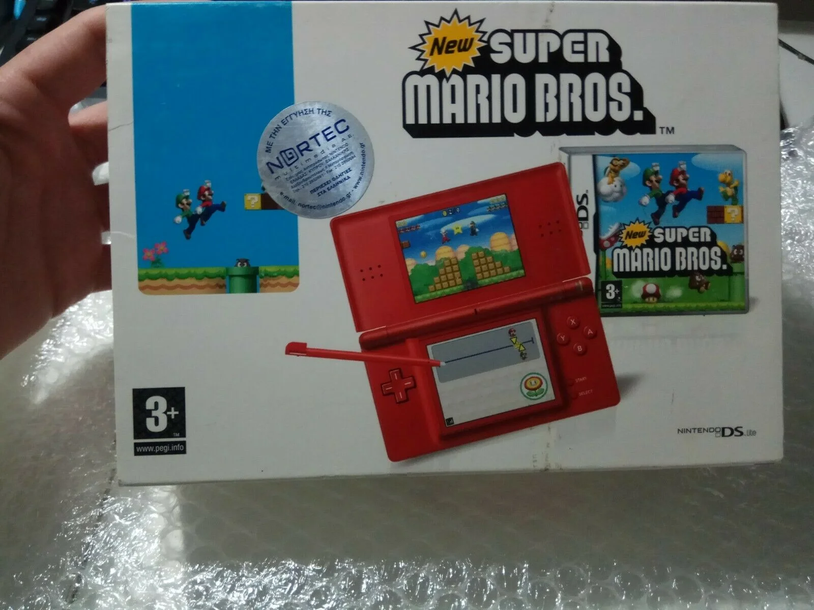 Nintendo DS Lite Red + New Super Mario Bros Bundle