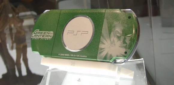  Sony PSP 3000 Green Lantern Console