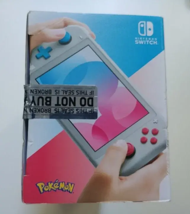 Consolevariations - Nintendo Switch Lite Pokemon Sword and Shield