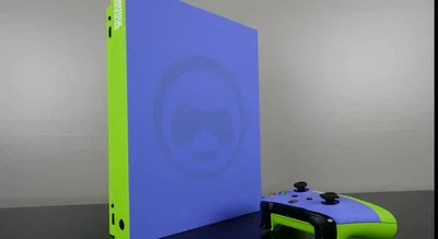 Microsoft Xbox One X Kontrol Freek Console