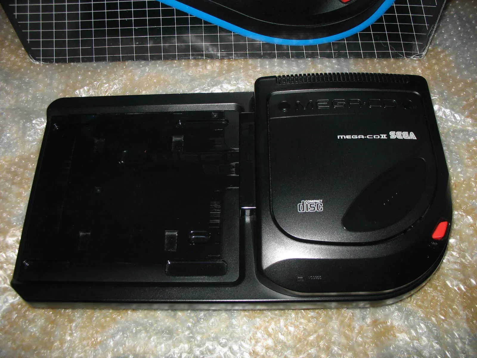SEGA MEGA DRIVE2とMEGA CD2 Sega Mega CD 2 - Review & Overview - YouTube