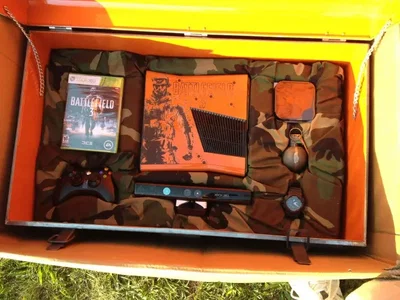 Microsoft Xbox 360 Battlefield 3 VIP Kit Console