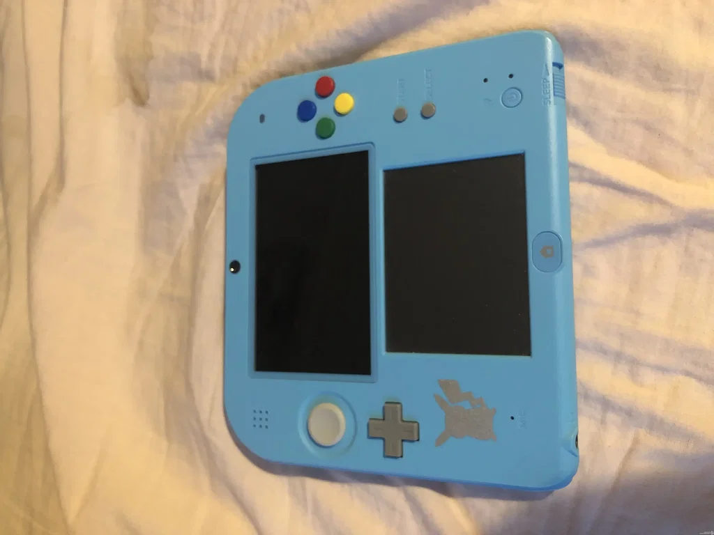 Consolevariations - Nintendo 2DS Pokemon Sun/Moon Console [EU