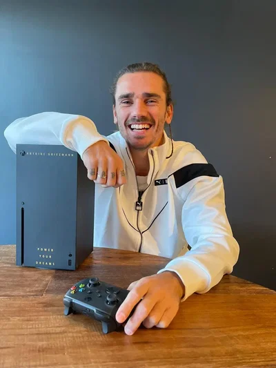 Microsoft Xbox Series X Antoine Griezmann Console
