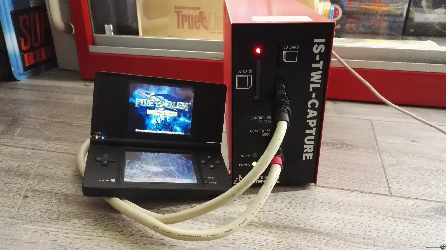 Consolevariations - Nintendo DSi Black IS-TWL-CAPTURE