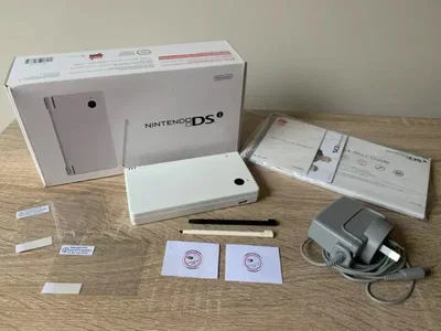 Nintendo DSi White Console [AUS]