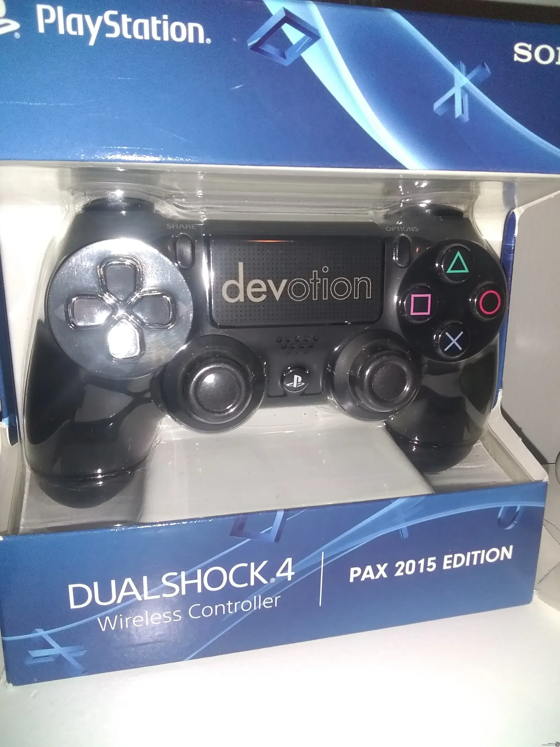 Consolevariations - Sony PlayStation 4 Pax 2015 Controller