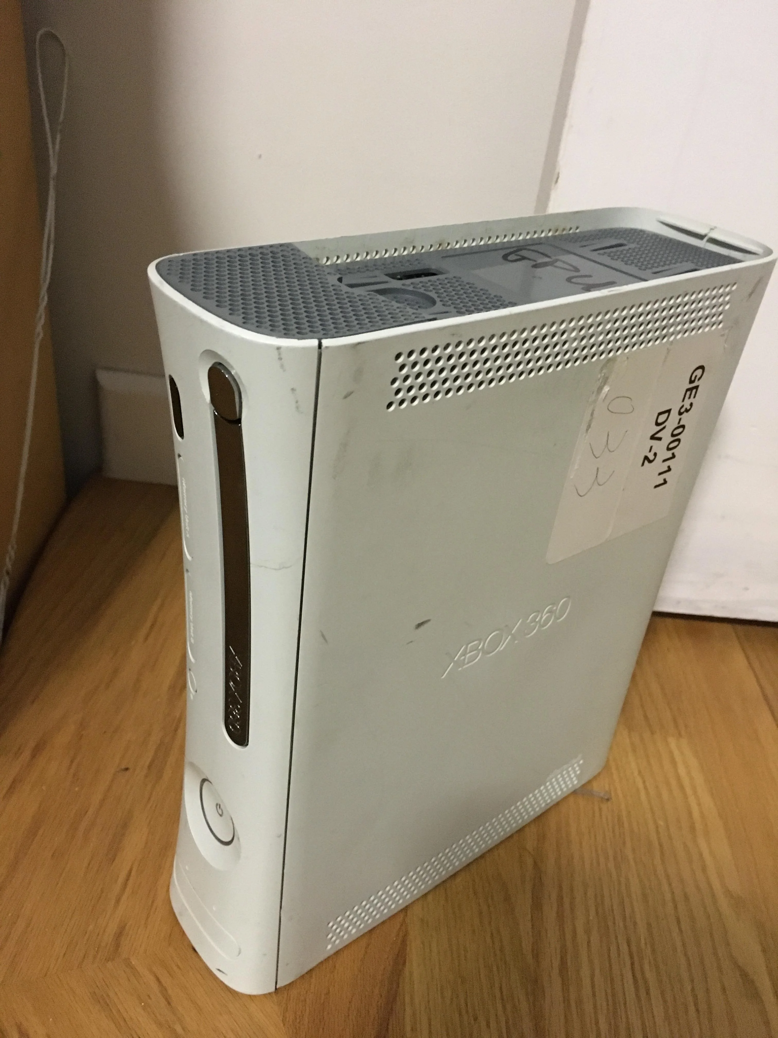  Microsoft Xbox 360 Zephyr DV-2 GE3-00111 Retail Console