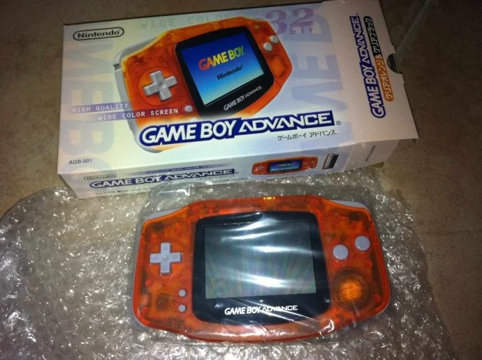  Nintendo Game Boy Advance Daiei Hawks Console
