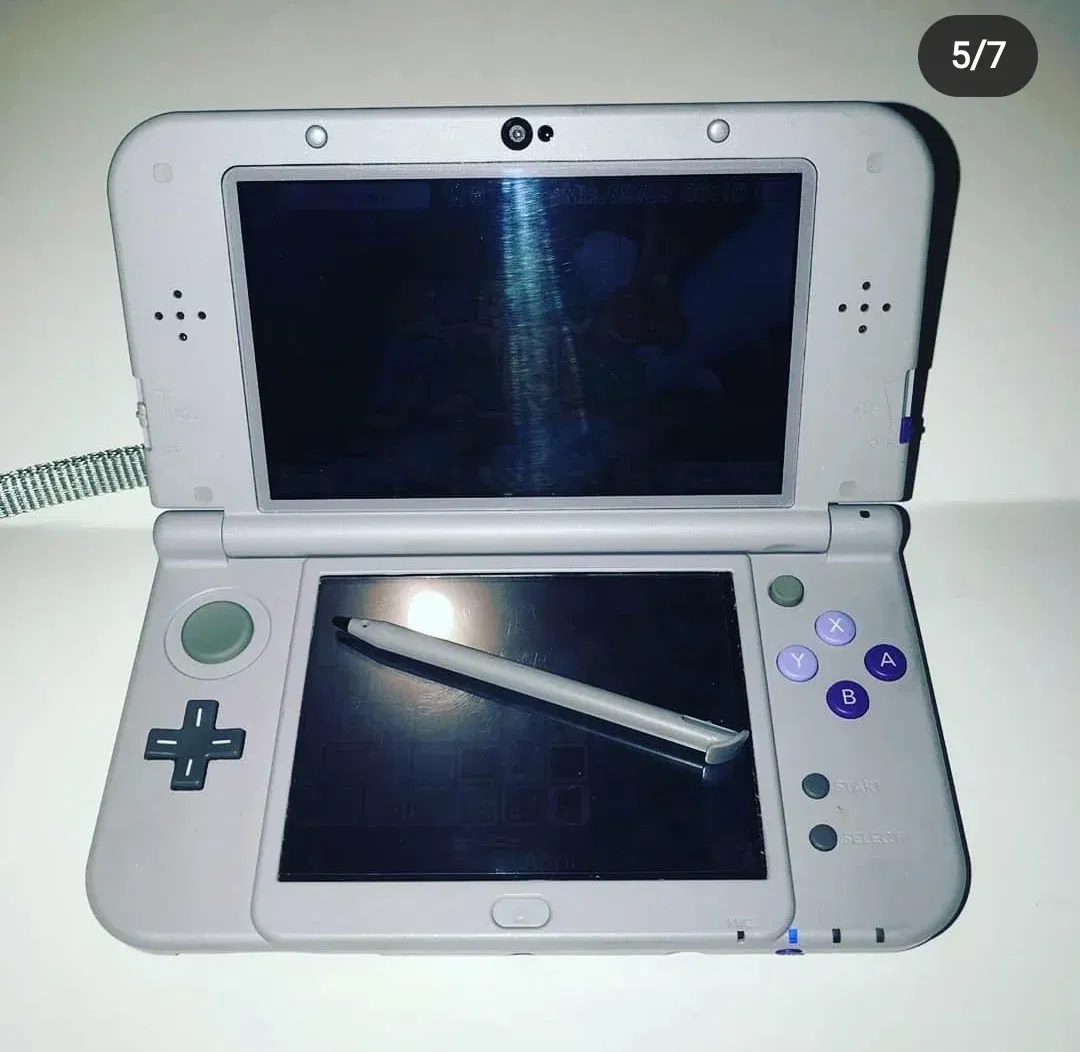 New Nintendo 3DS XL Super Nintendo Console - Consolevariations