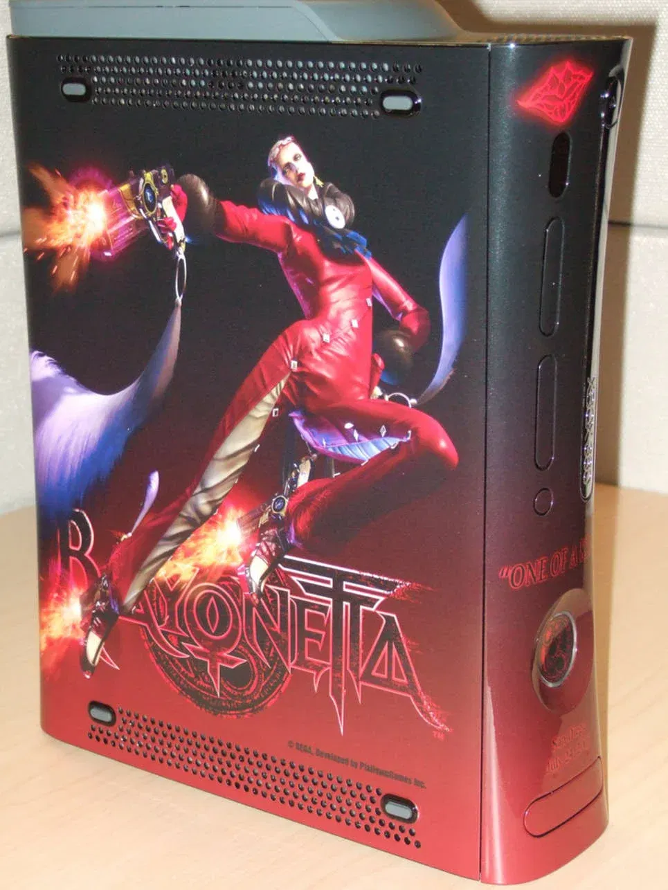 Microsoft Xbox 360 Bayonetta Red Console - Consolevariations
