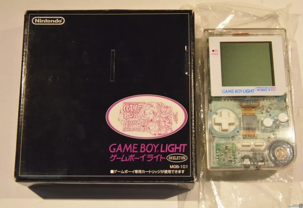 Consolevariations - Nintendo Game Boy Light Clear Famitsu Box