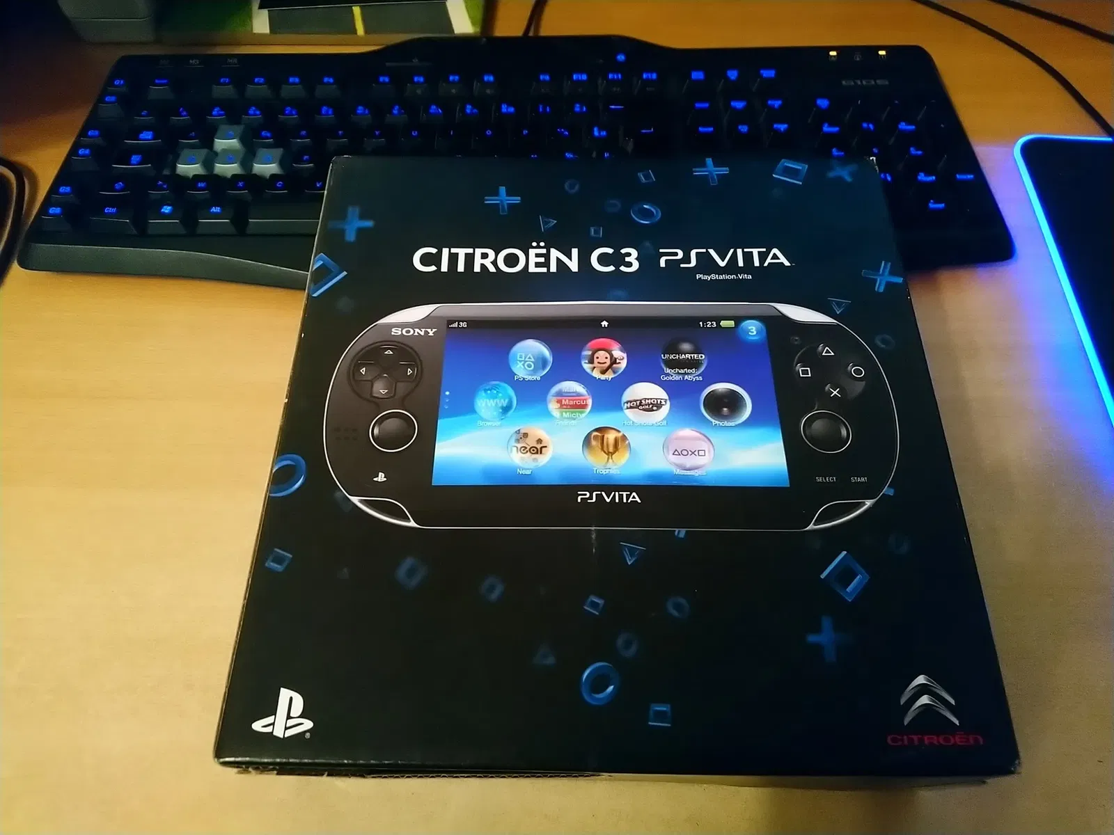 2024超人気 Sony Playstation Vita Citroën C3 Console - Consolevariations 携帯用ゲーム機本体