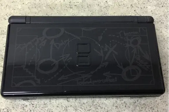 Consolevariations - Nintendo DS Lite Winning Eleven Console