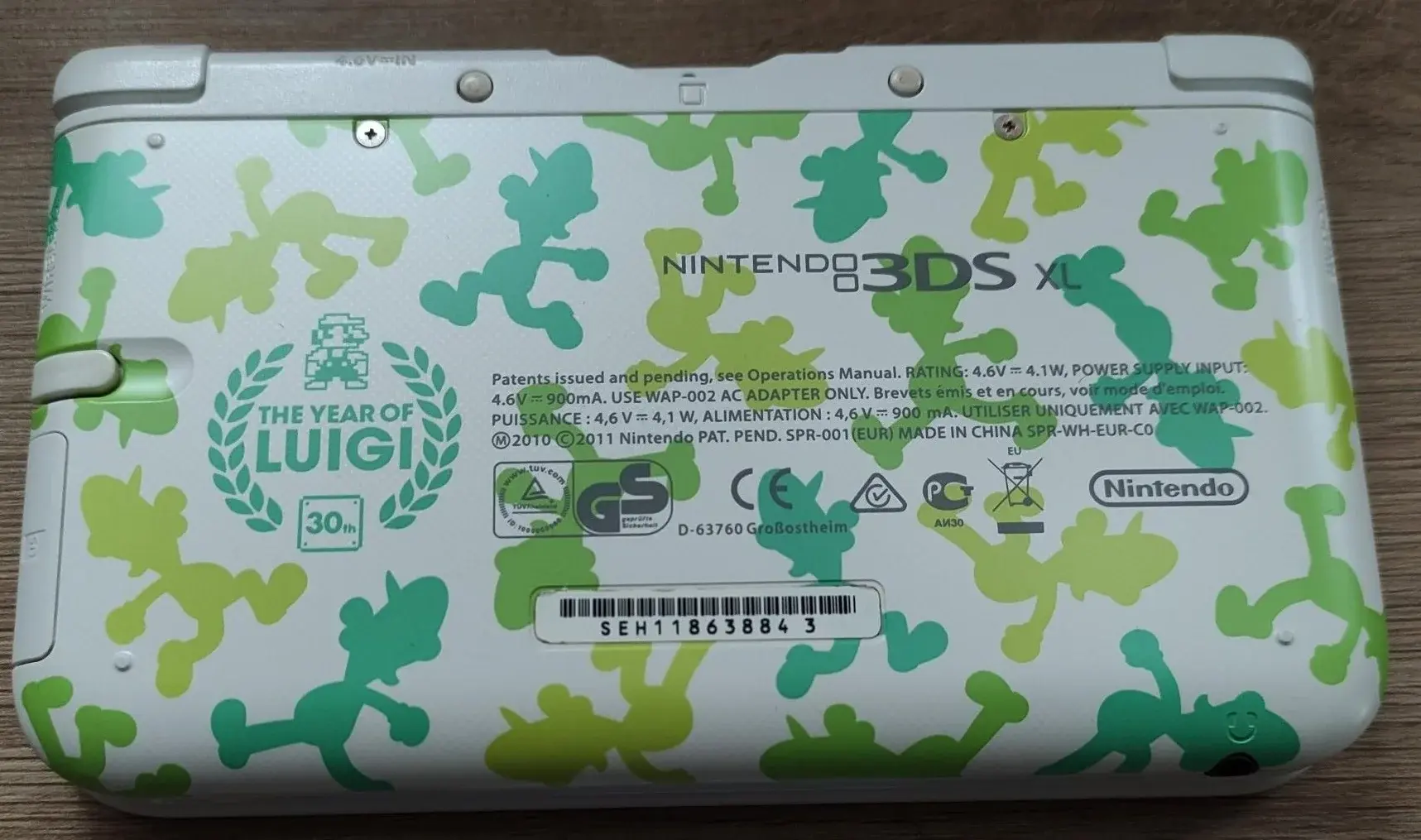 Consolevariations - Nintendo 3DS XL Year of Luigi Console
