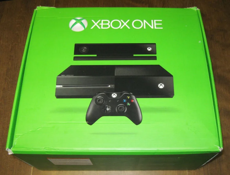  Microsoft Xbox One + Kinect Console