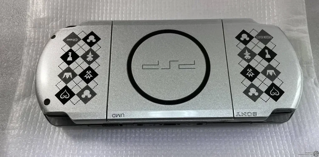 Consolevariations - Sony PSP 3000 Kingdom Hearts Birth By Sleep