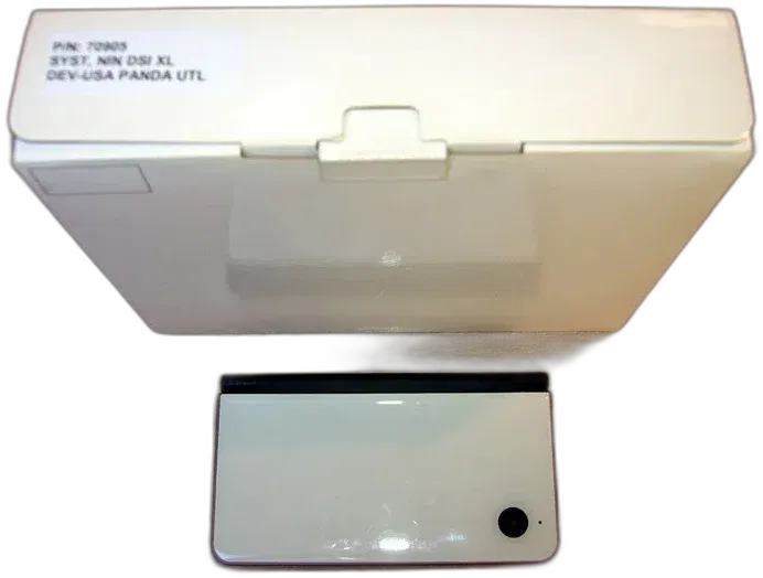 Nintendo DSi XL Development Kit [NA] Consolevariations