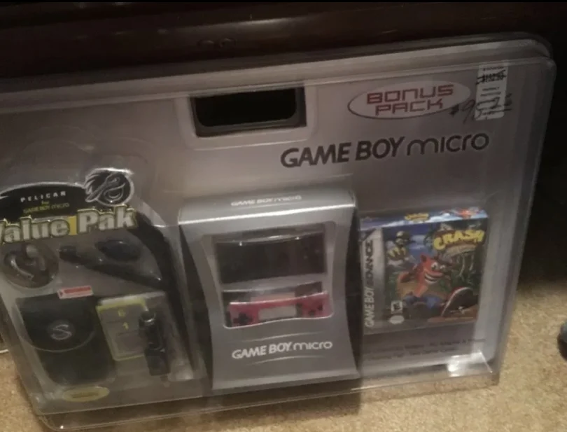  Nintendo GameBoy Micro Crash Bandicoot Bonus Pack