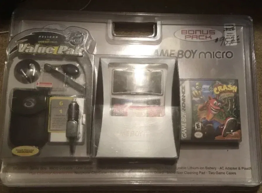 GAMEBOY micro＆ソフトセット Nintendo Game Boy Micro Silver Handheld System+Accessories Bundle