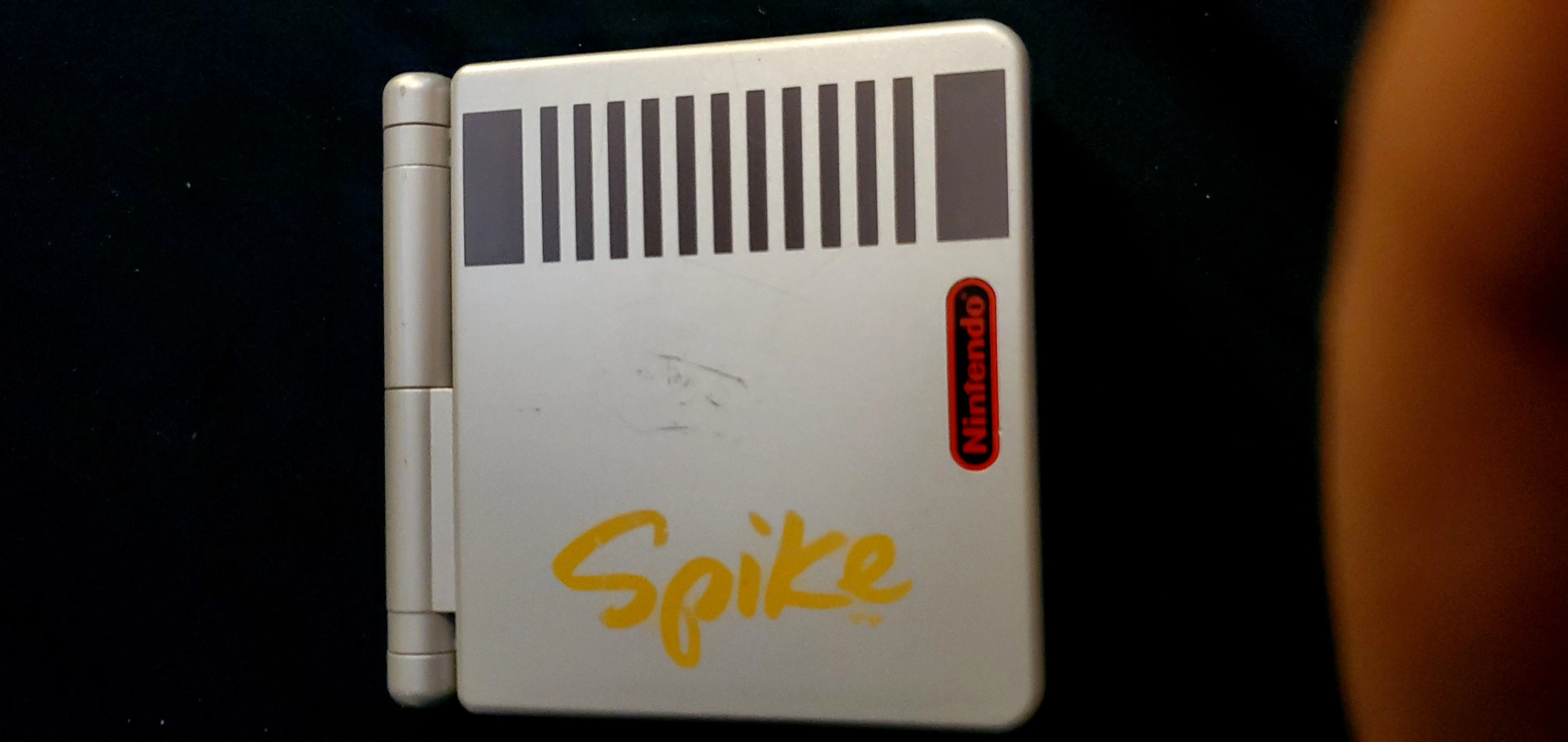  Nintendo Gameboy Advance SP Spike Console