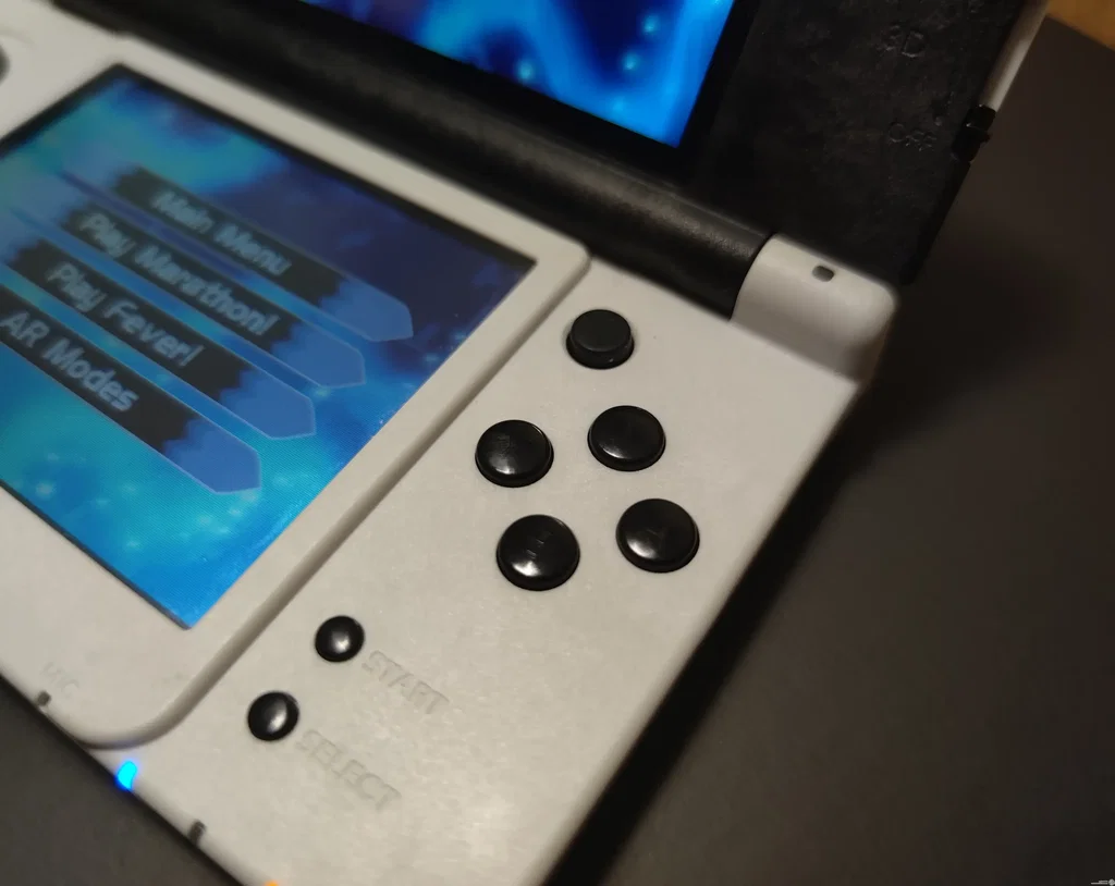 Consolevariations - Nintendo New 3DS X4 Prototype Console