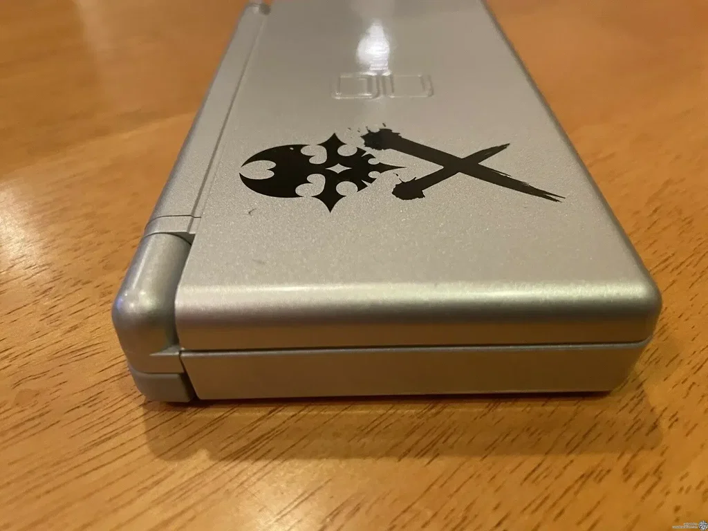 Consolevariations - Nintendo DS Lite Wonderful World Console
