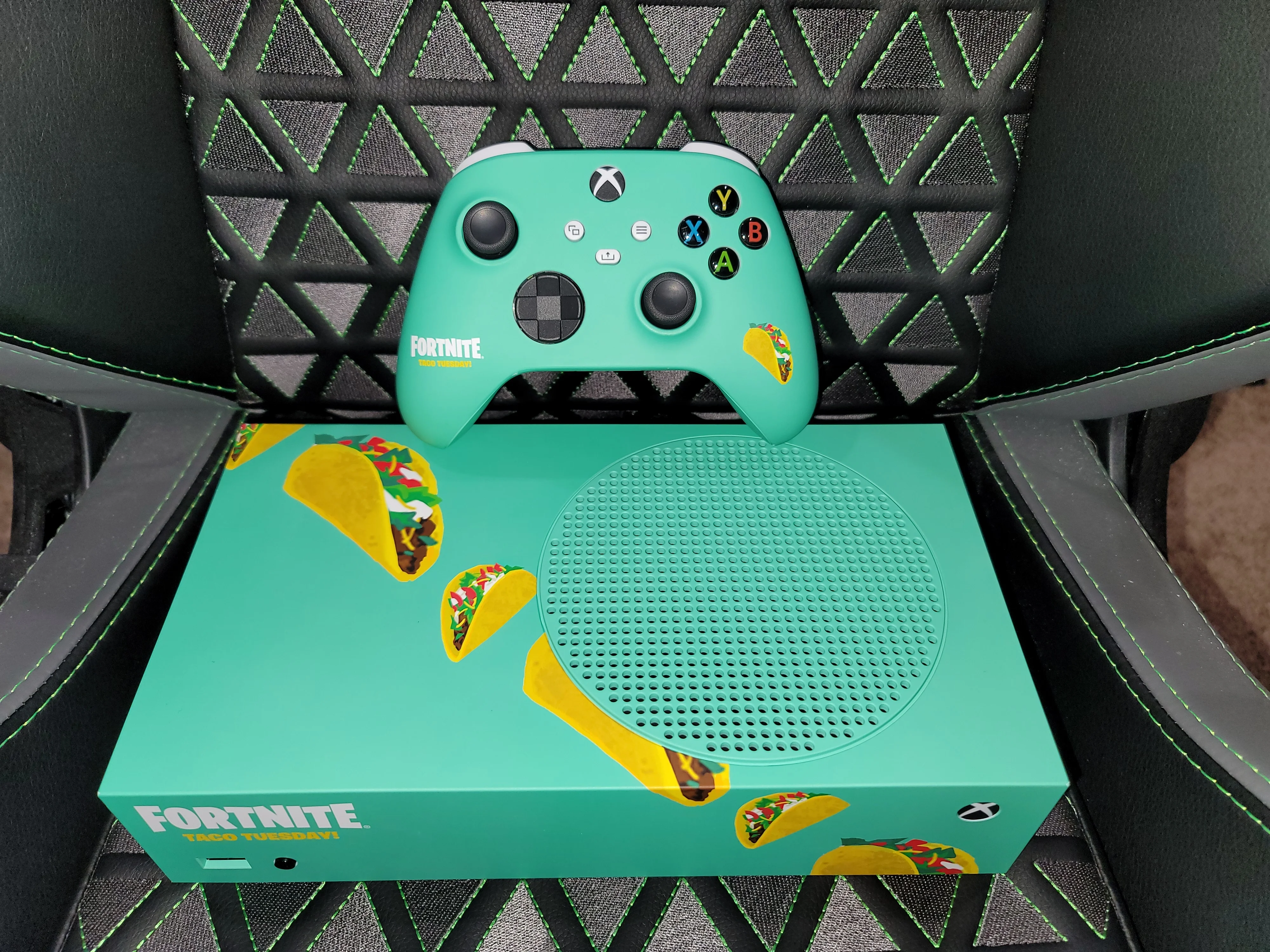  Microsoft Xbox Series S Fortnite Taco Tuesday Console