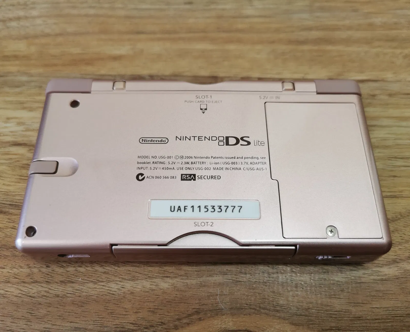 Nintendo DS Lite Metallic Rose + More Brain Training Bundle [AU