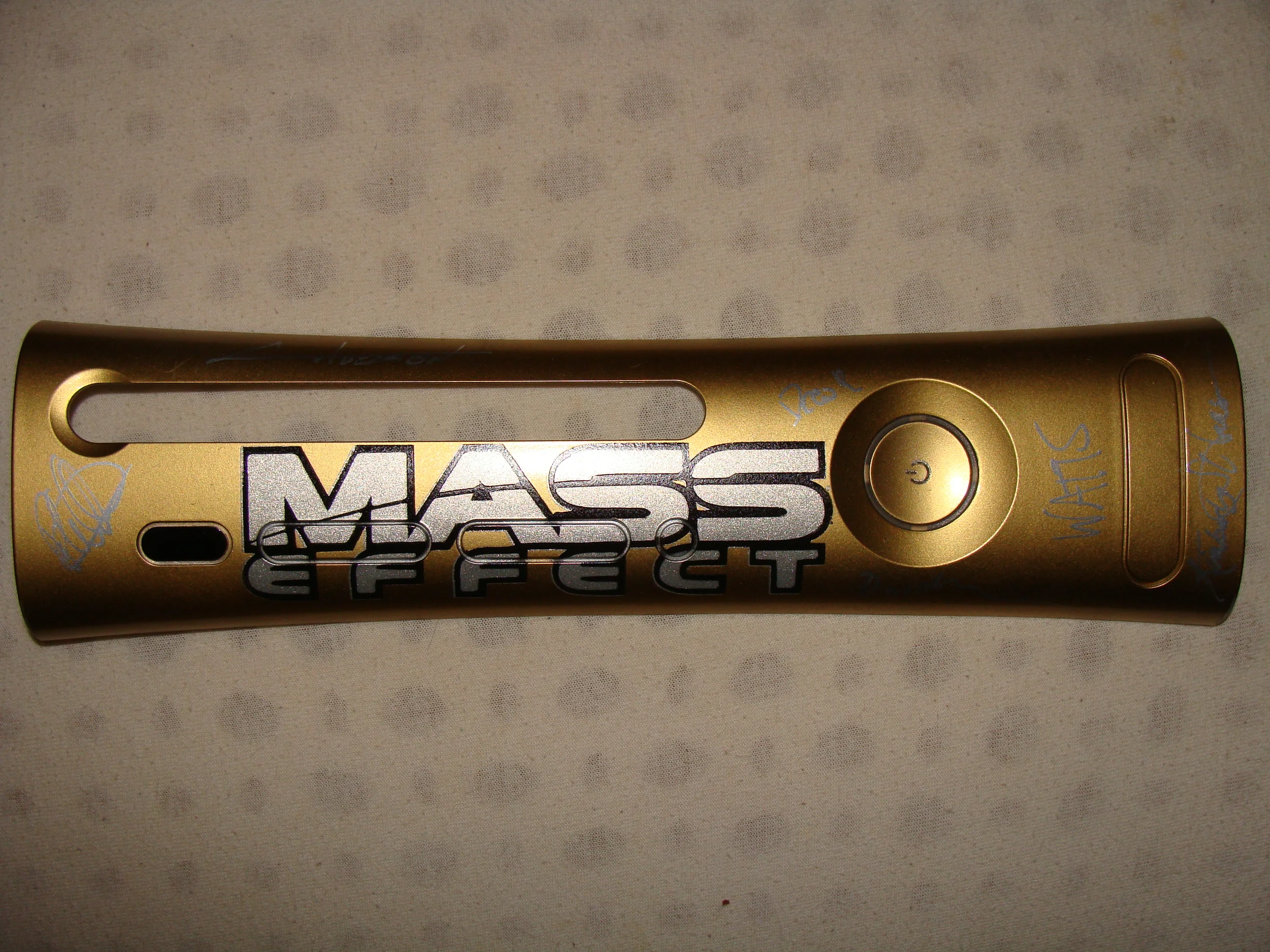  Microsoft Xbox 360  Mass Effect Signed Faceplate