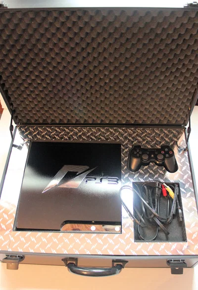 Sony PlayStation 3 Need for Speed Hot Pursuit VIP Kit