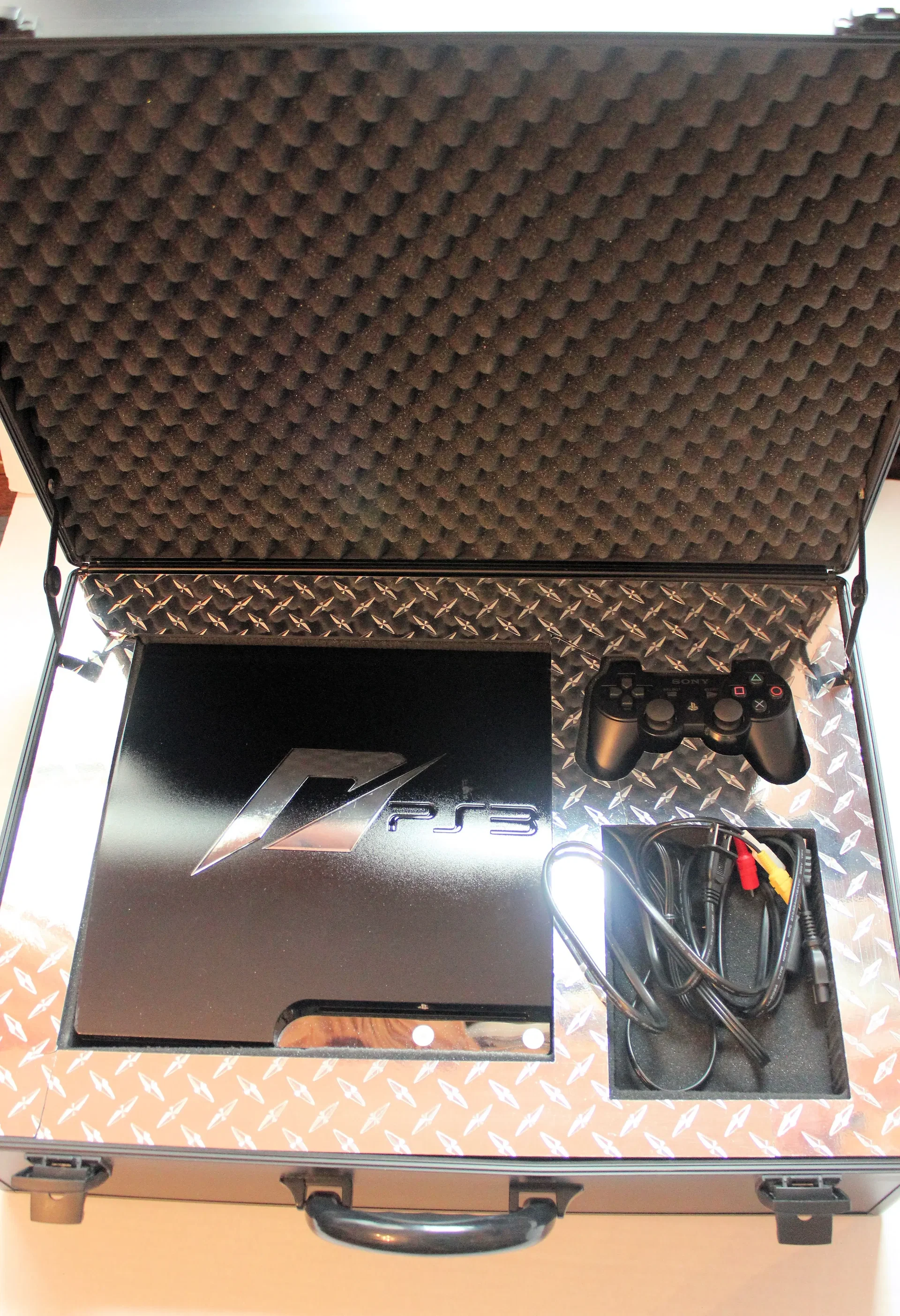 Consolevariations - Sony PlayStation 3 Need for Speed Hot Pursuit