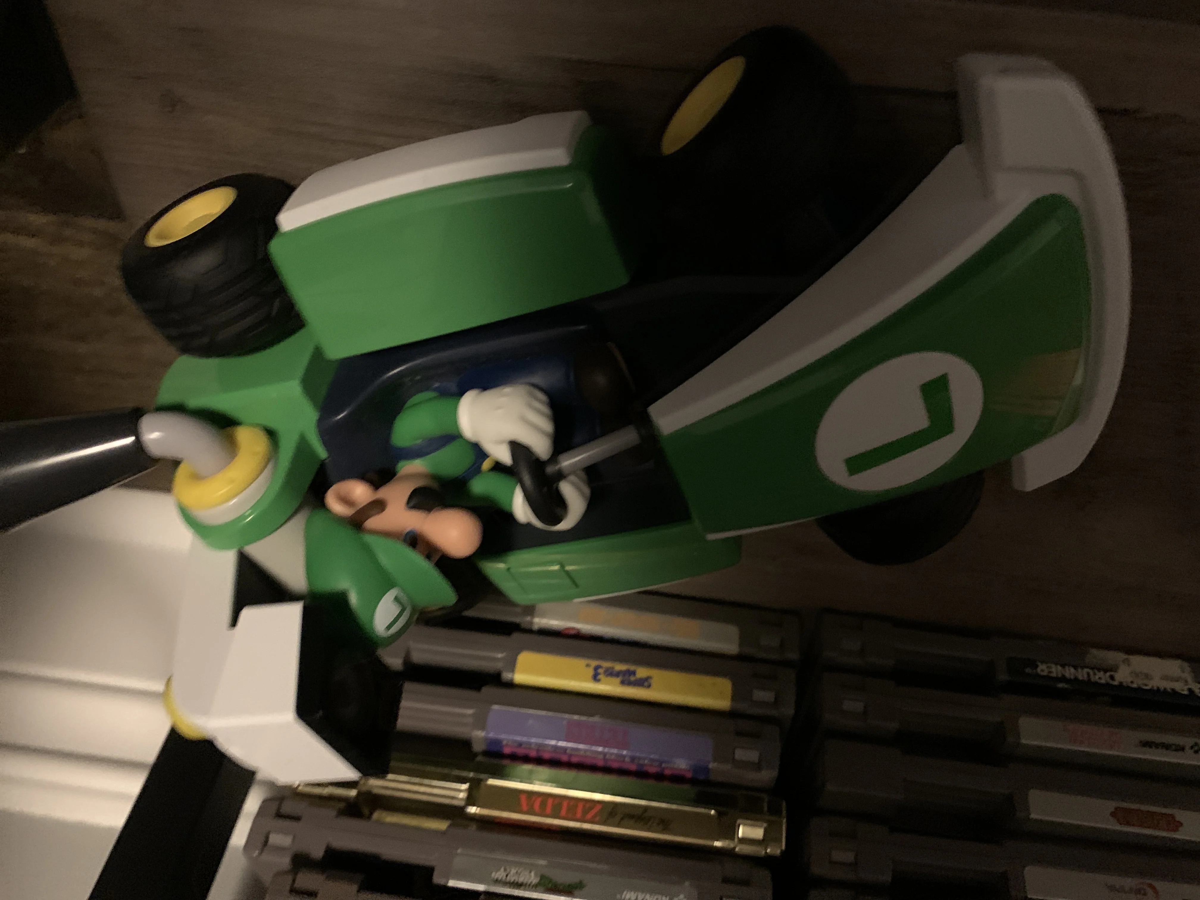  Nintendo Switch Luigi Kart