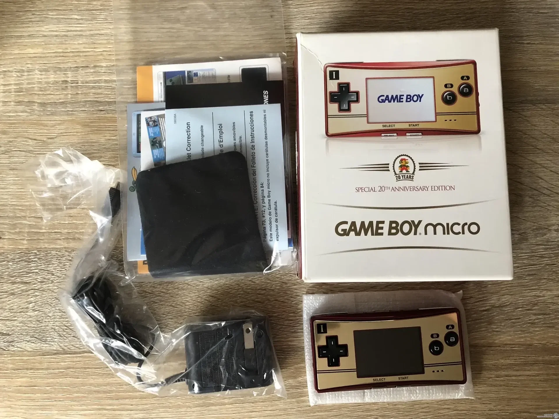 Consolevariations - Nintendo Game Boy Micro 20th Anniversary 